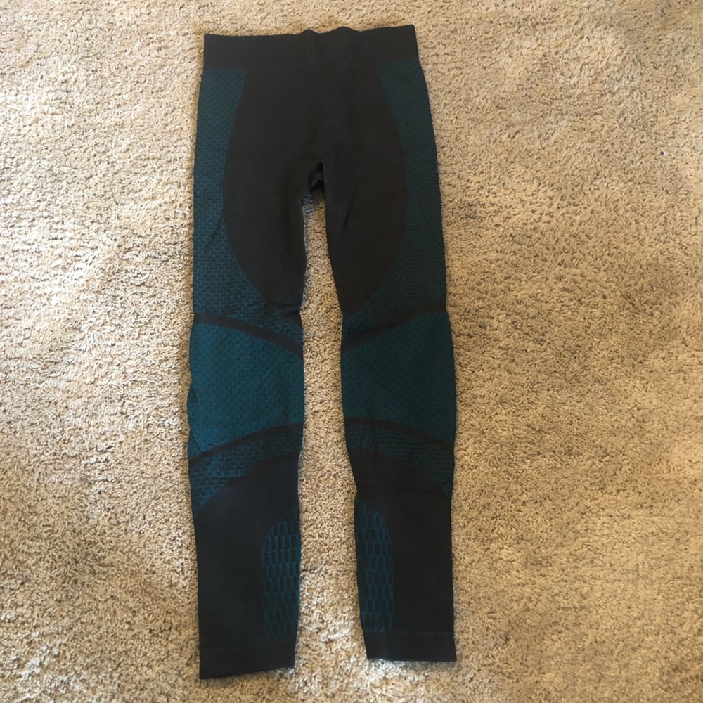 Lululemon workout leggings
